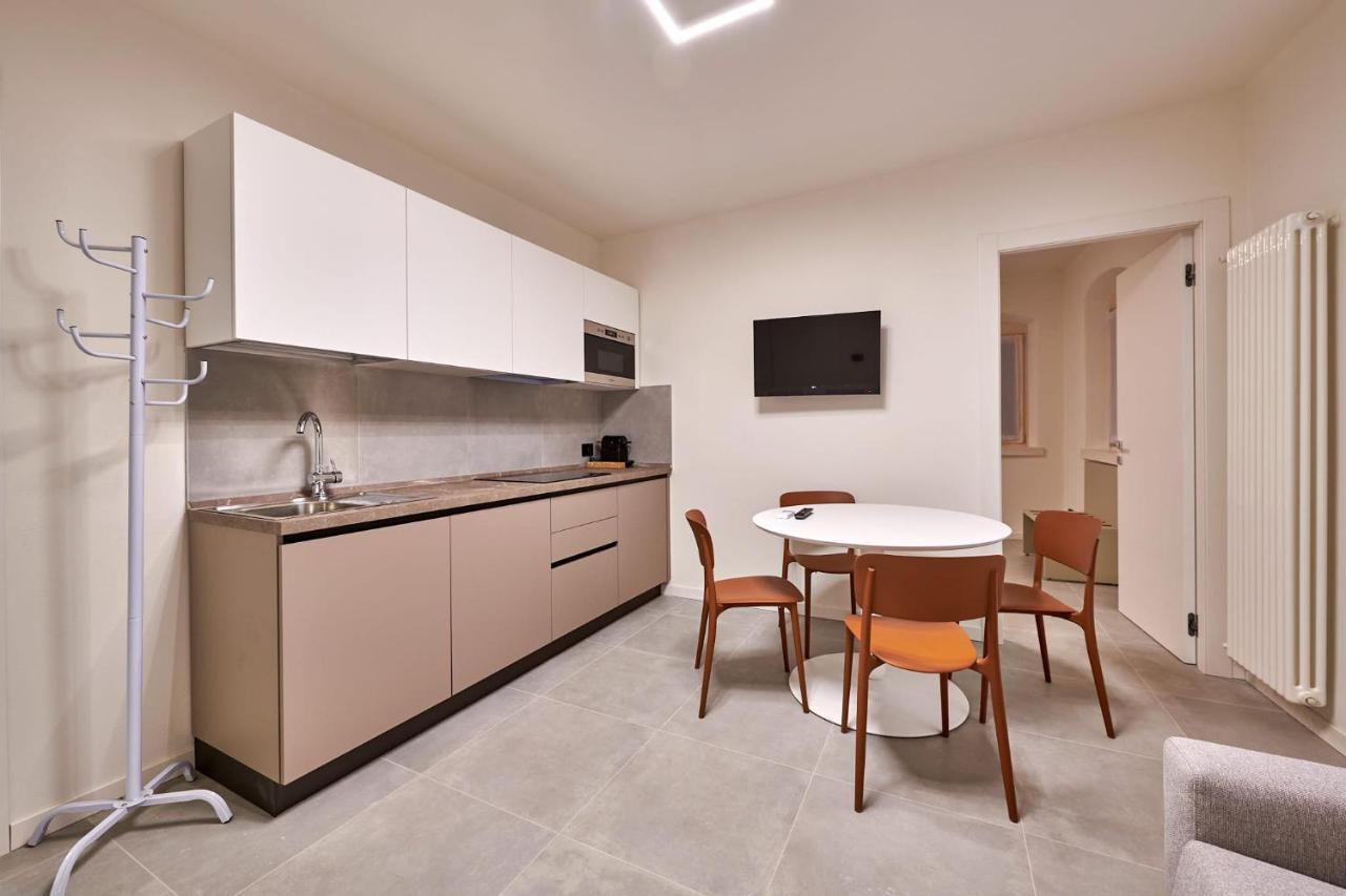 Apartmentsgarda - Residenza Mercanti Экстерьер фото